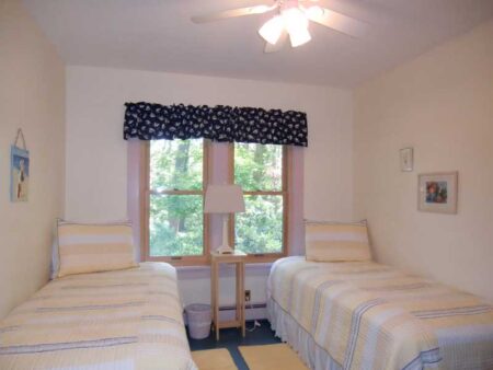 Vacation Rental Property - Bungalow - Orleans Mass., 9 Pond Road - Bedroom beds