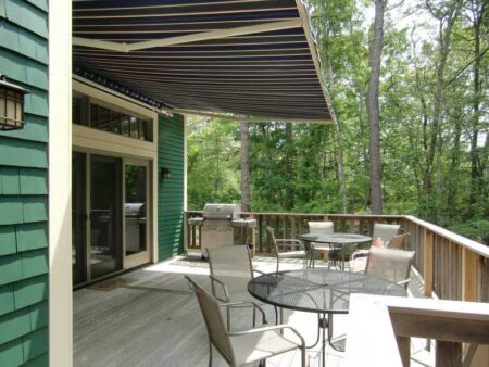 Vacation Rental Property - Bungalow - Orleans Mass., 9 Pond Road - Lake House Deck Grill and Tables